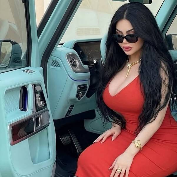 👑QUEEN نسرين👑 from SA on SuperLive