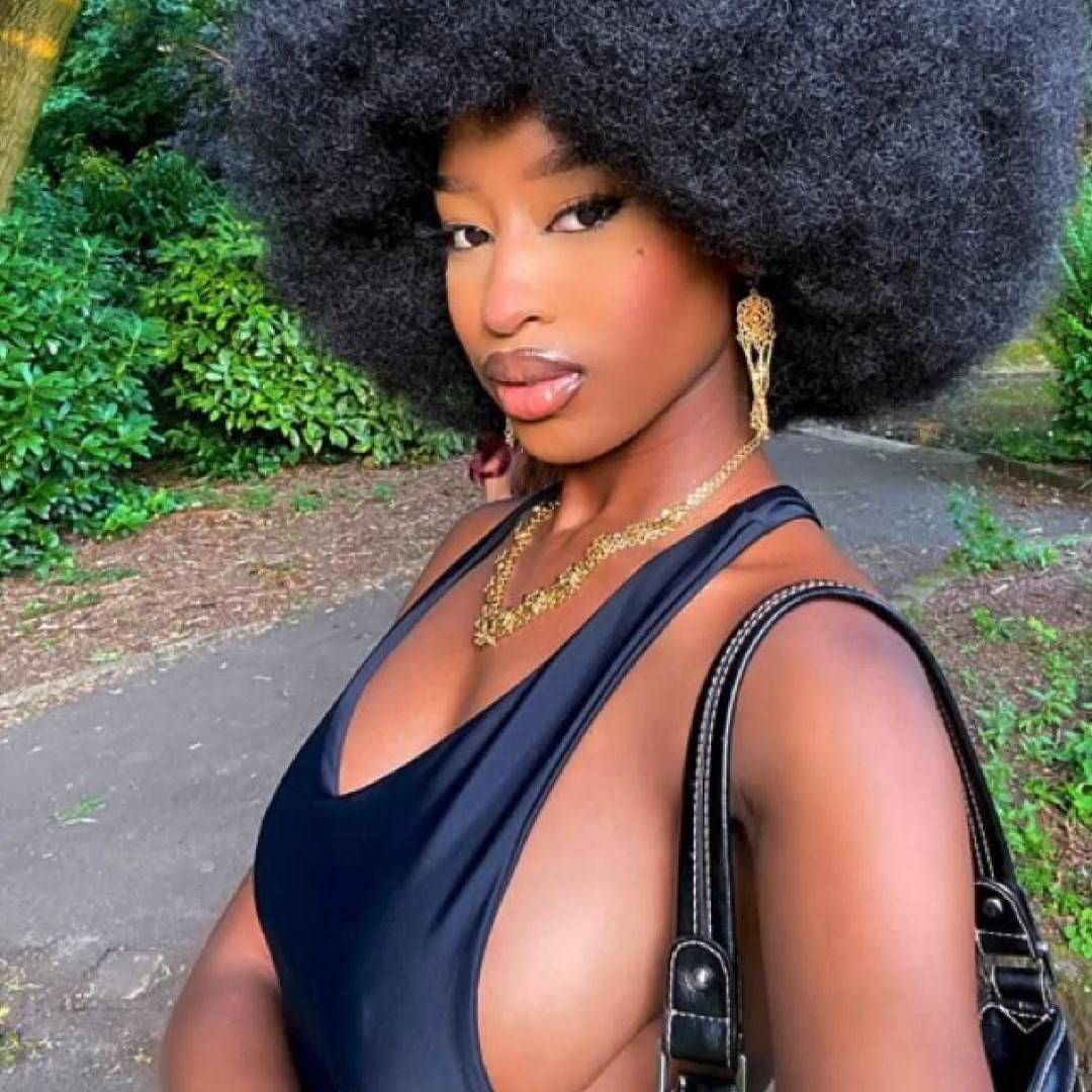 Neh your bab🍫💋 from NG on SuperLive