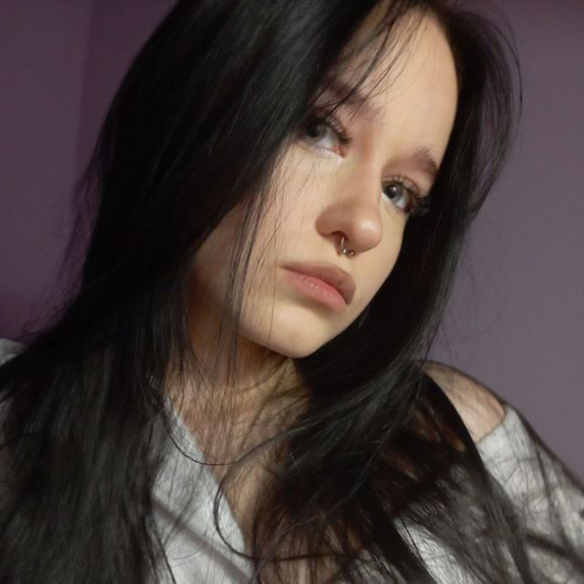 Julia from UA on SuperLive