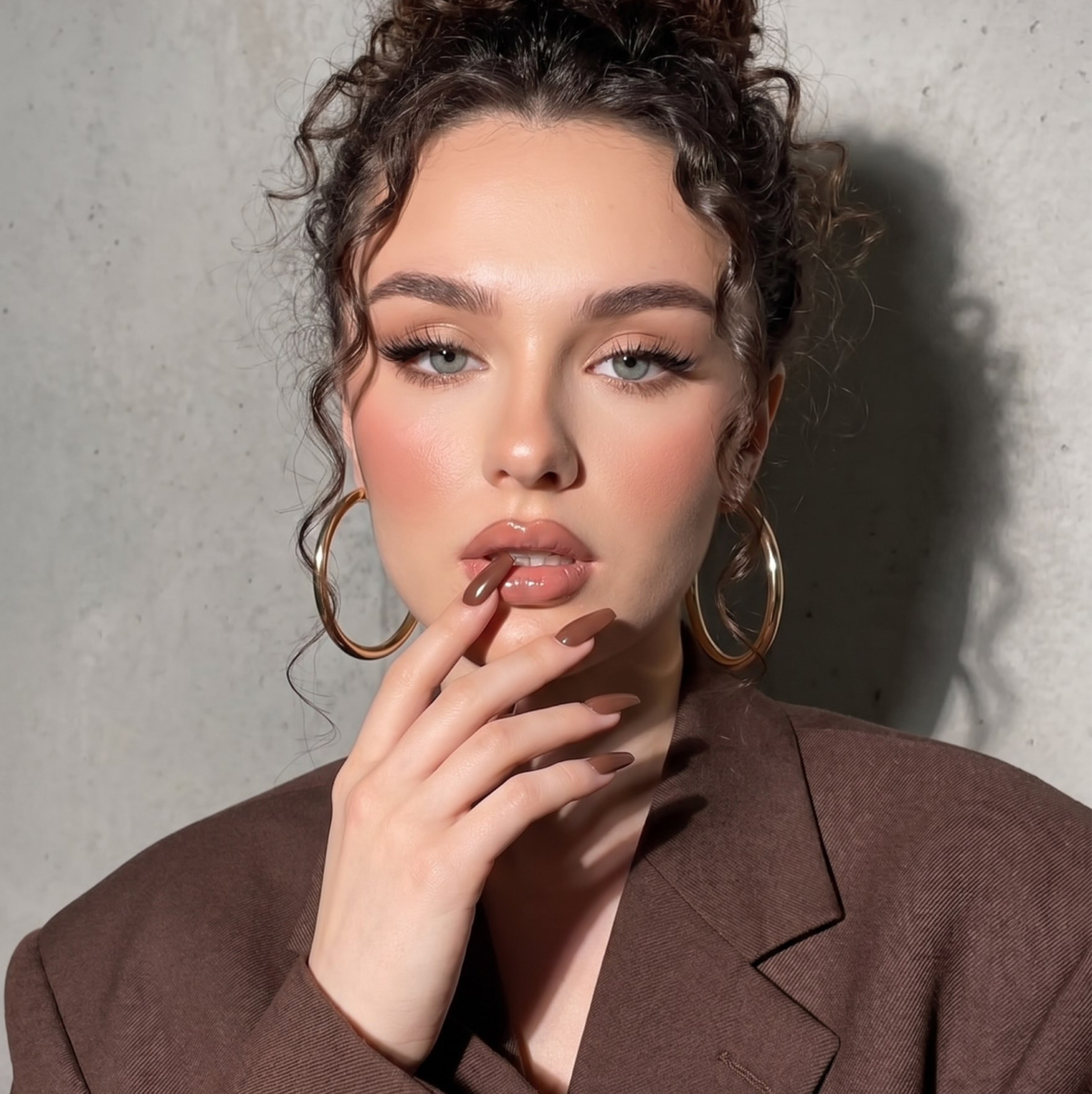 marisenn from RU on SuperLive