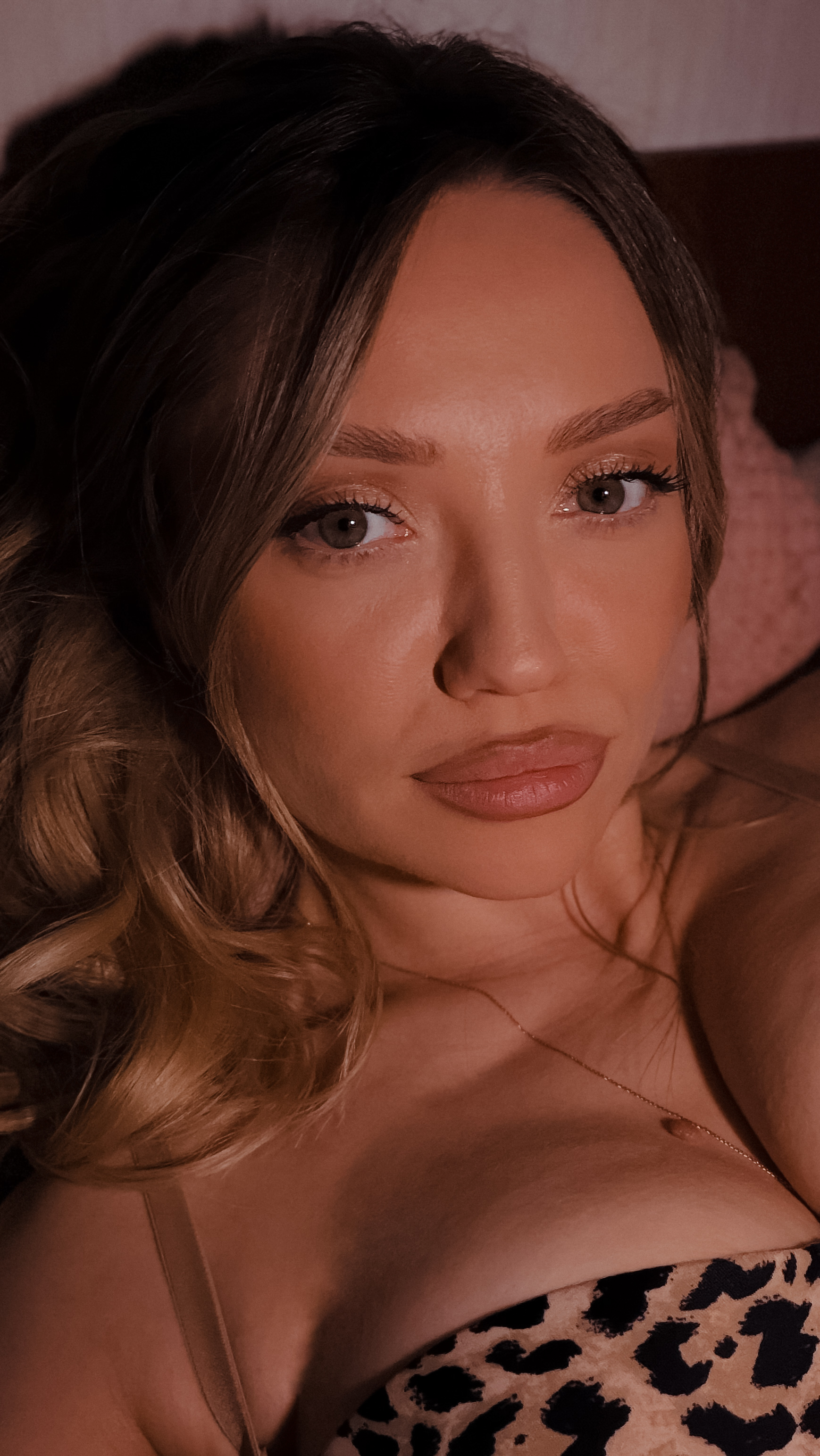 Miriam💋 from RU on SuperLive
