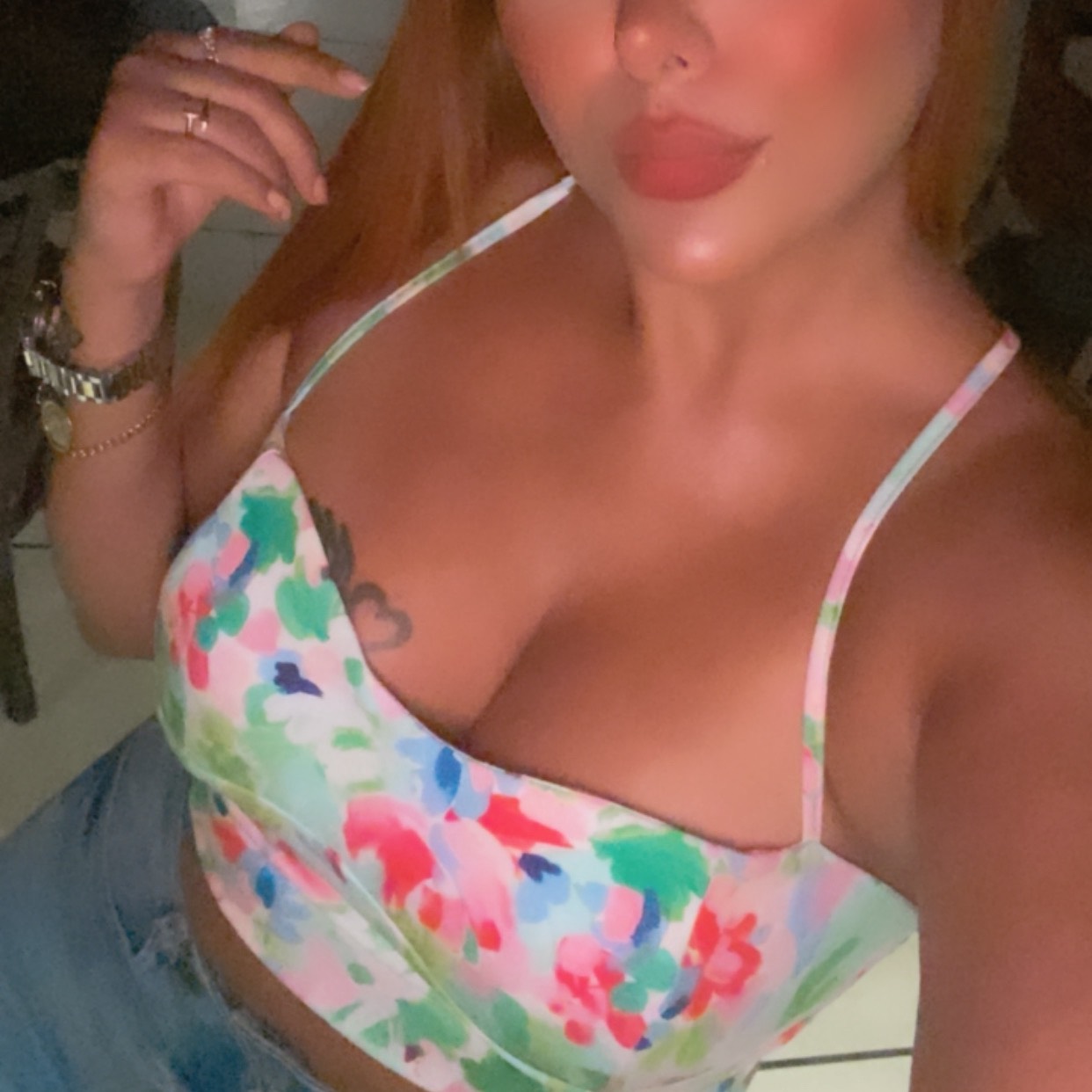 🔥👑المهرة👑🔥 from AE on Tango Live