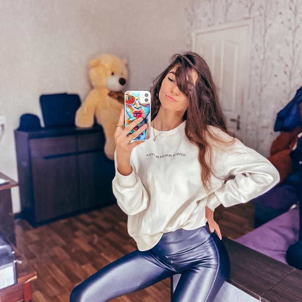 Your💋girl🎀vika