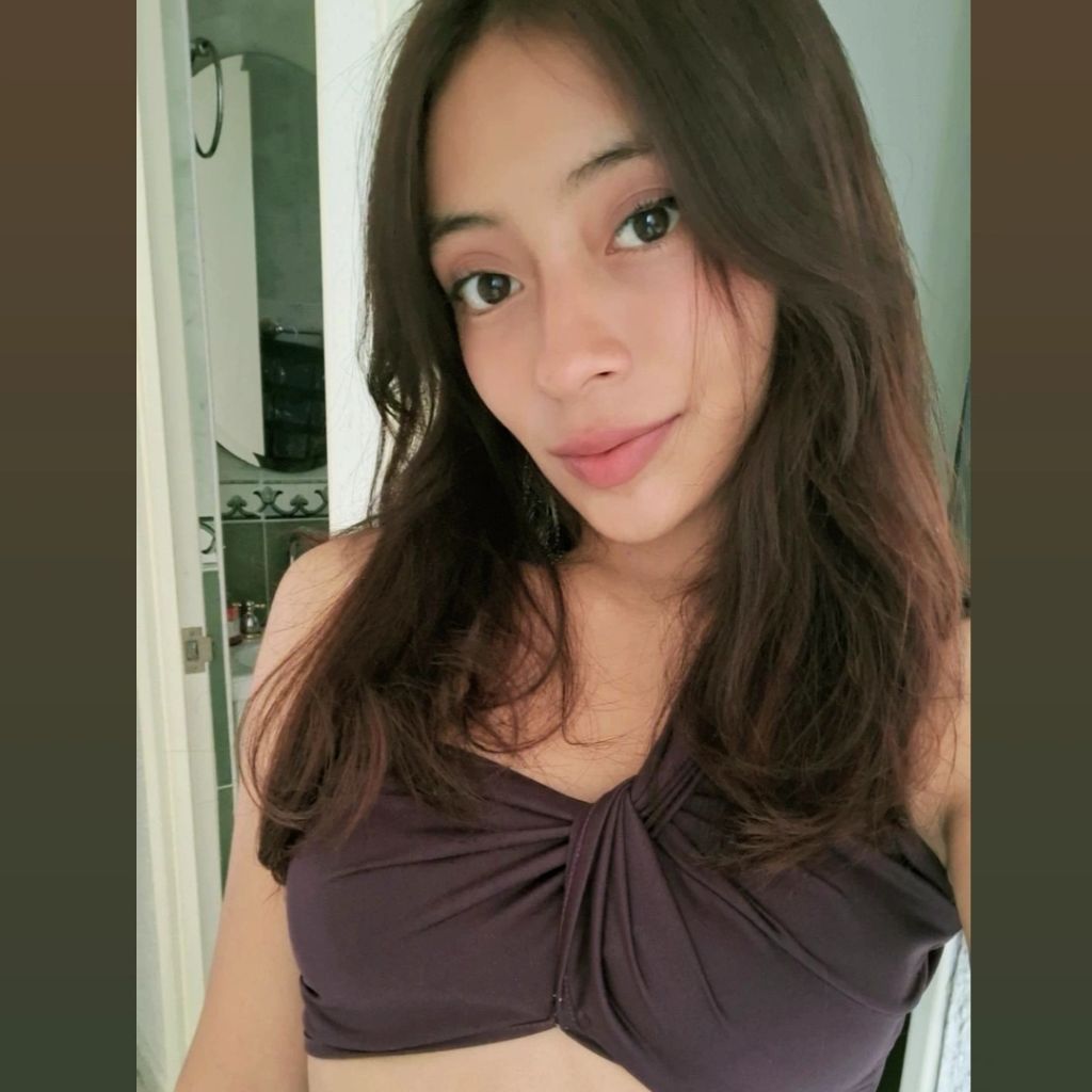 Cata 🧁♒♌ from CO on Tango Live