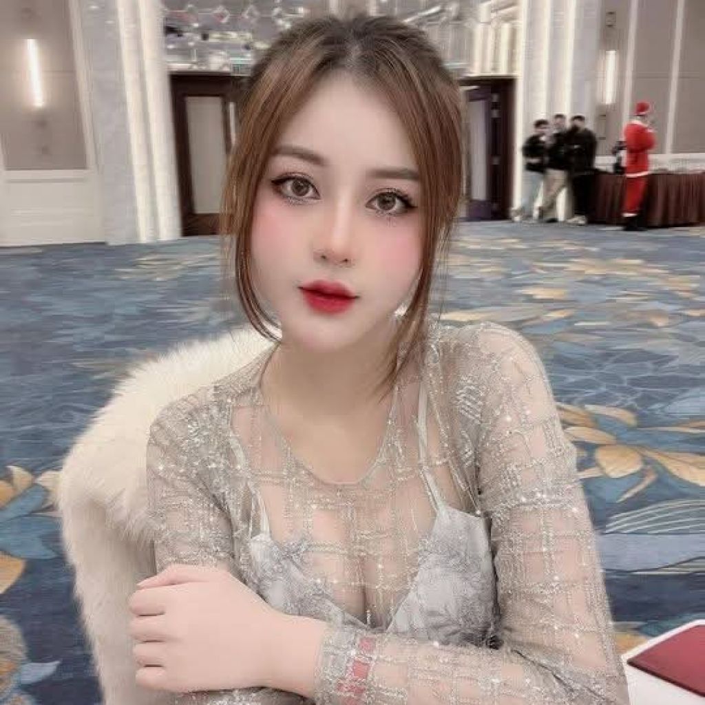 ANNA from VN on Tango Live