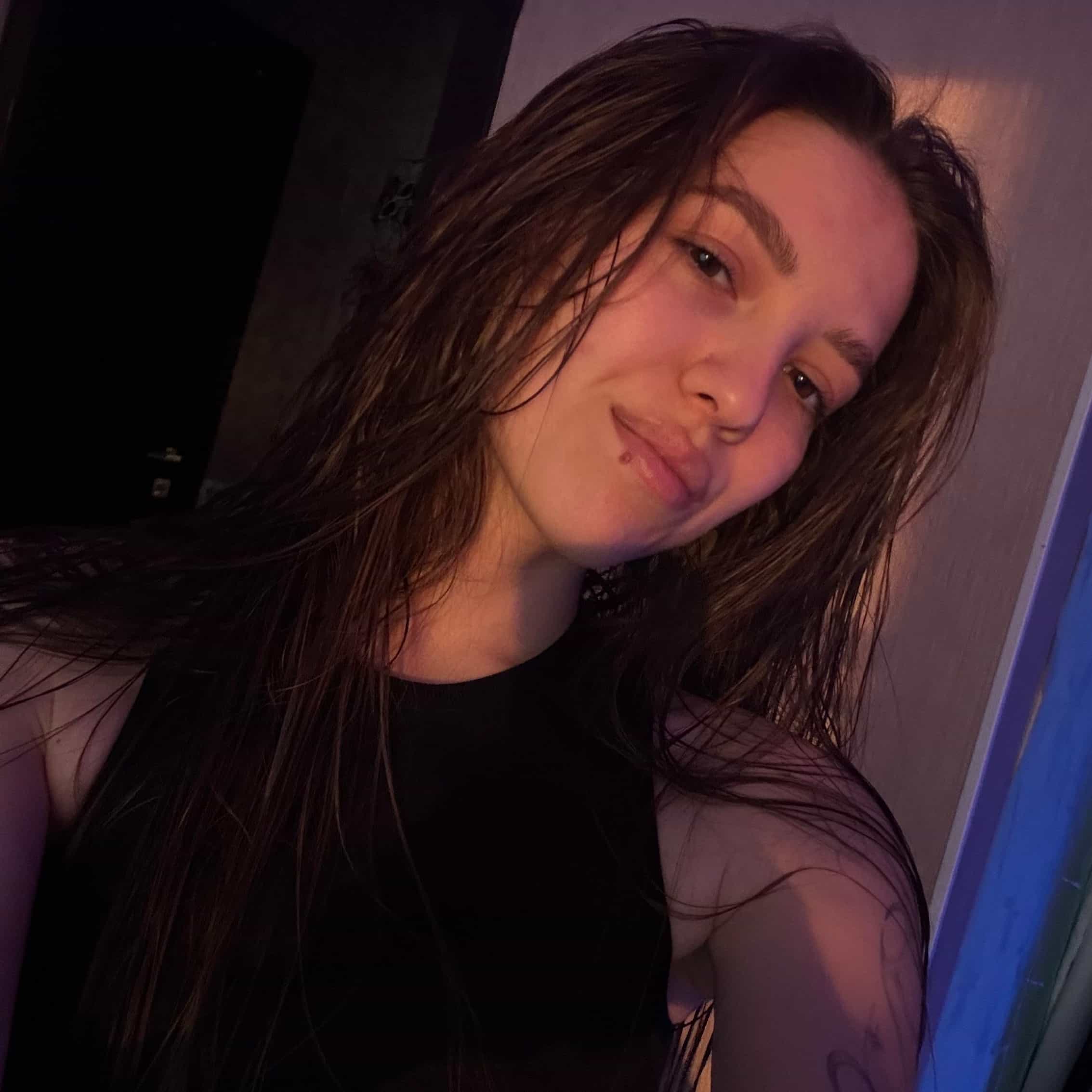 Angel 🥀