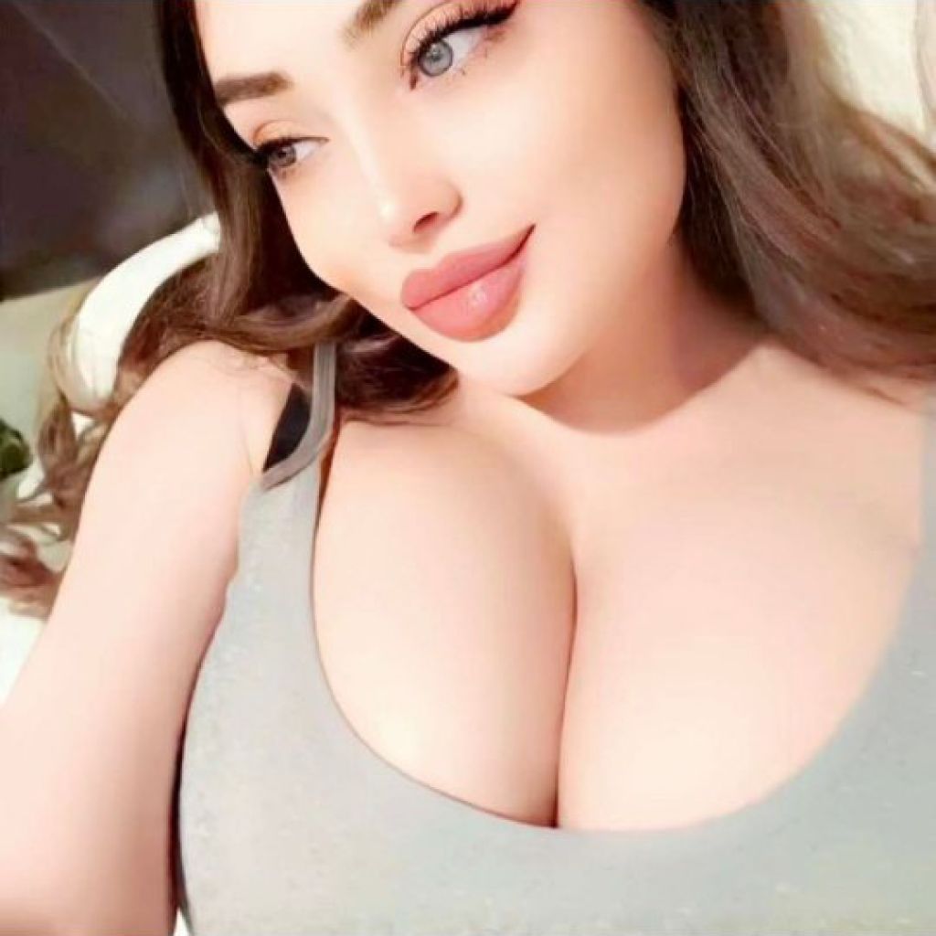 سلطانه from FR on Tango Live