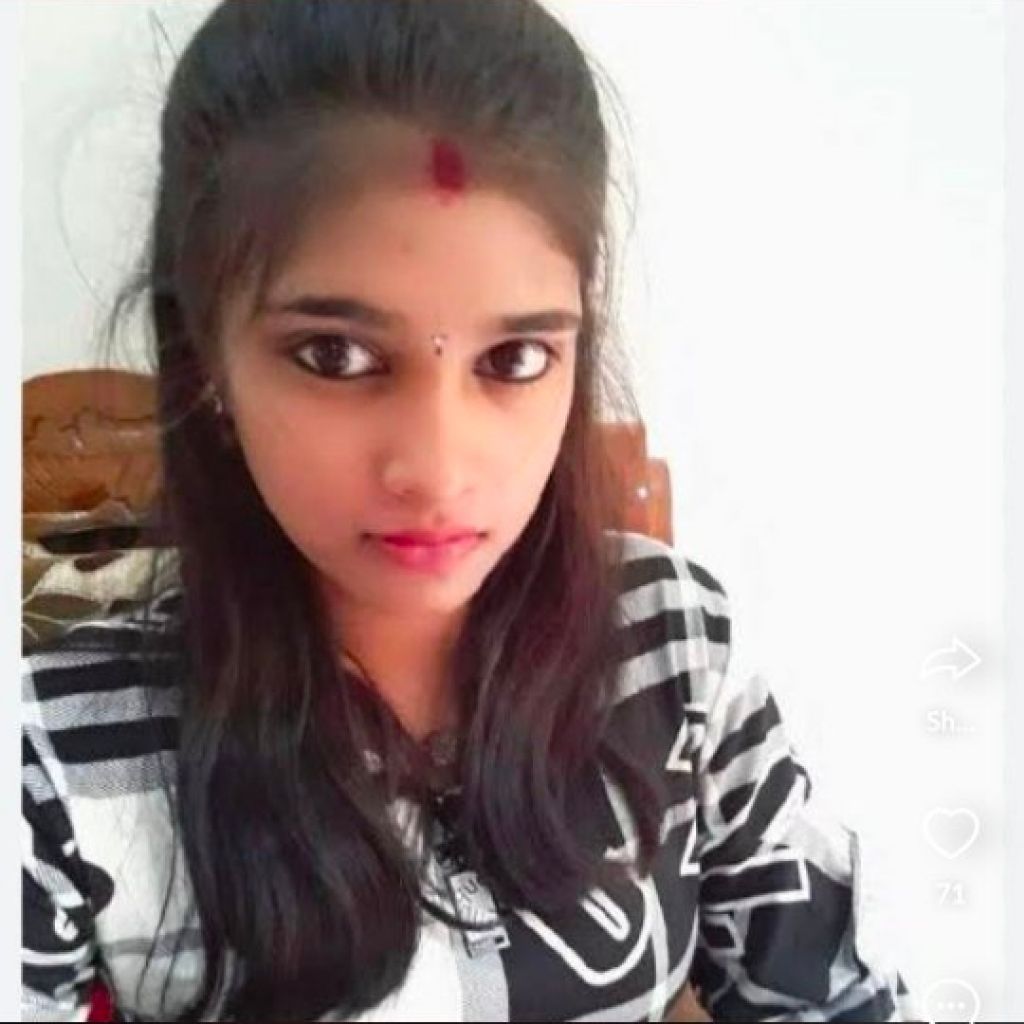 💋Anjali💋 from IN on Tango Live