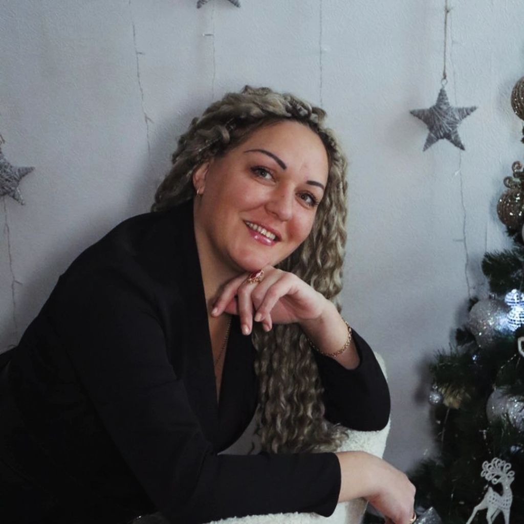 Prosto Veronika from UA on Tango Live