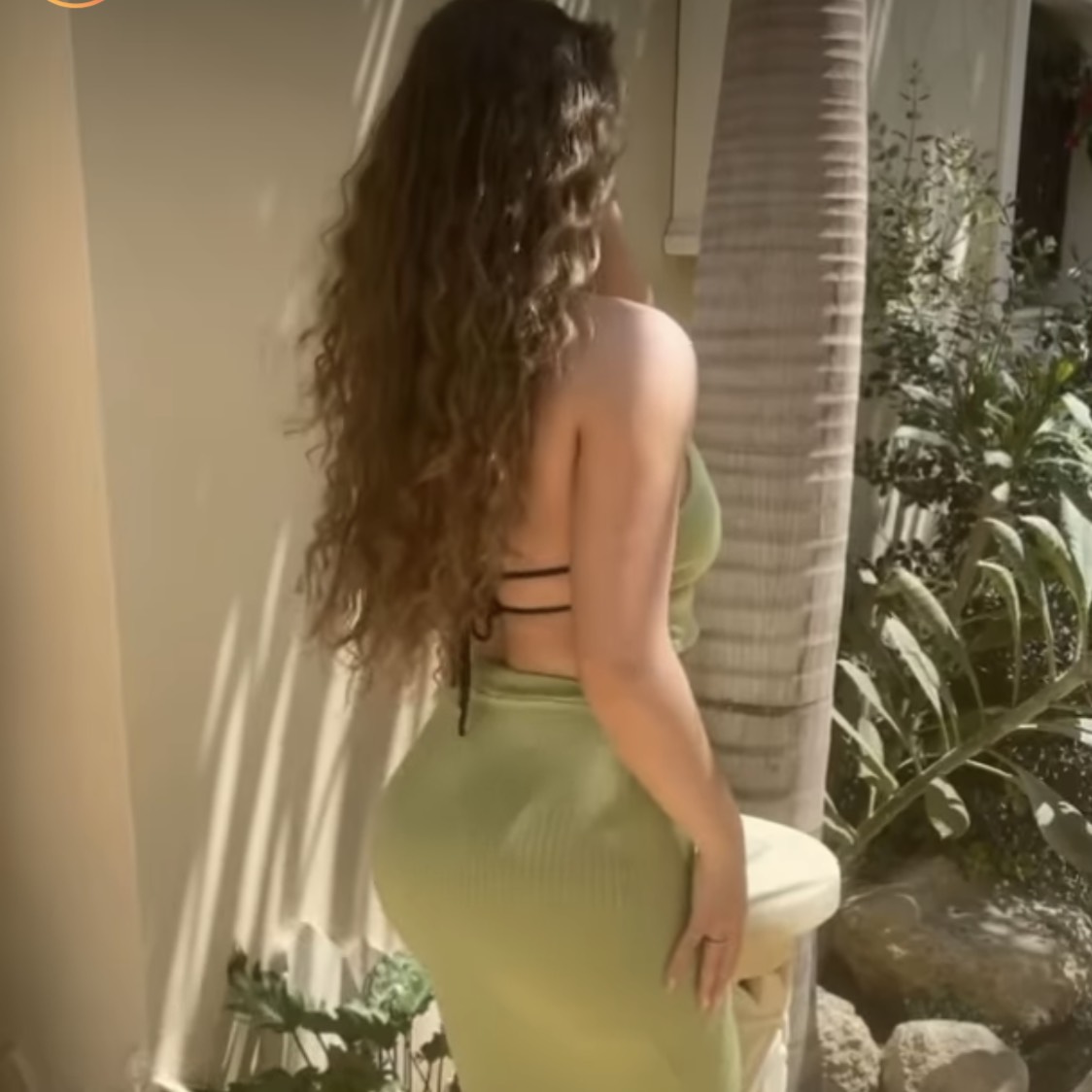 Stasíe Loveᵍᵃᶫᵃˣʸ on Tango Live