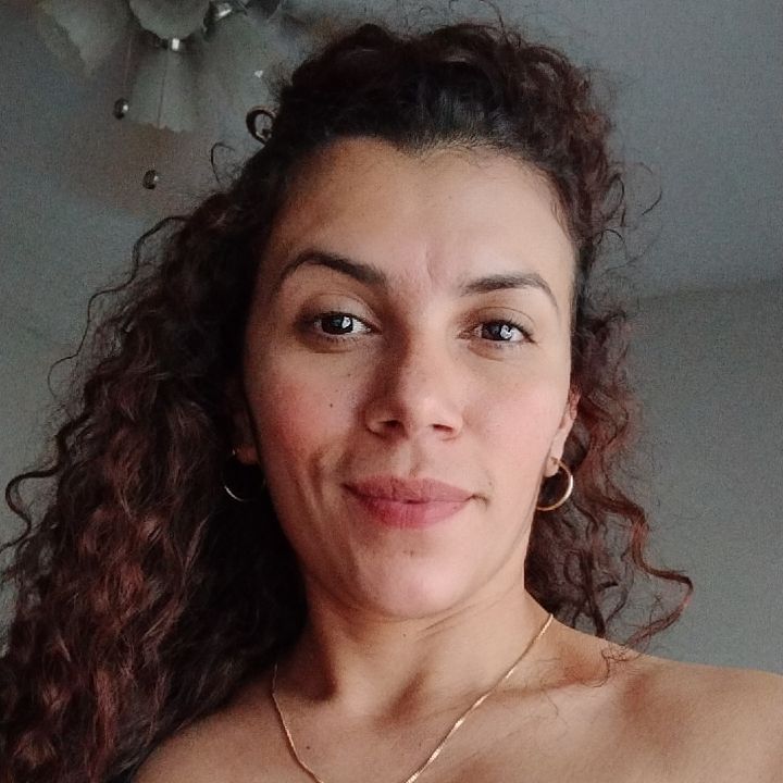 Angie garcia😘 from VE on Tango Live