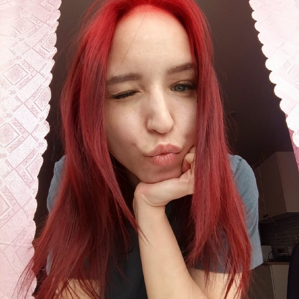 Albina from RU on Tango Live