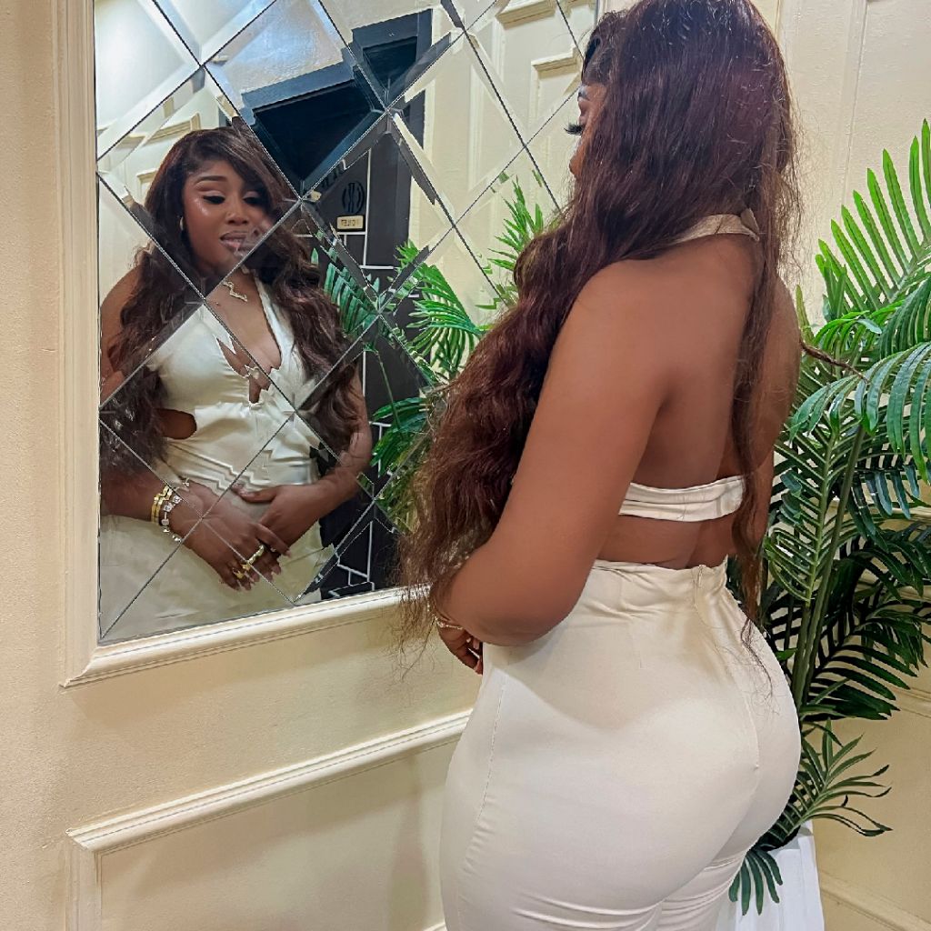 Ɛxquisitë😋 Mẹąl👀😍 4m📌 on Tango Live