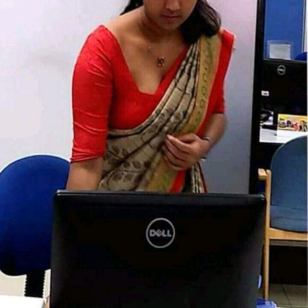 Tamil from IN on Tango Live