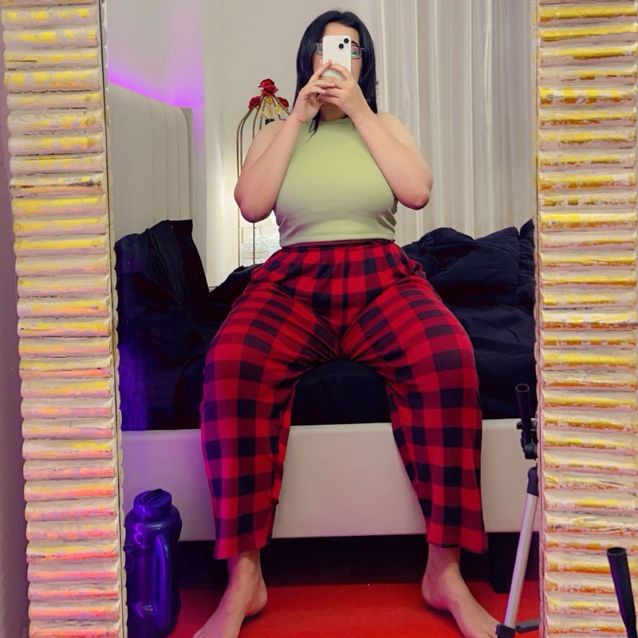 Apoorva Bhalla from IN on Tango Live