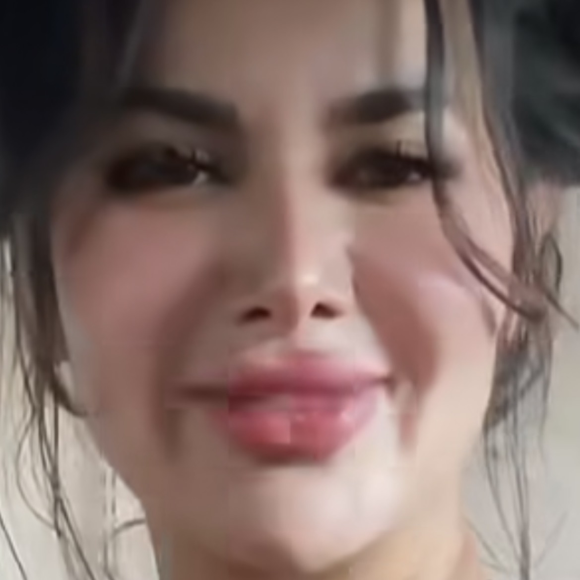 مولاتك جوجو نجد from KW on Tango Live