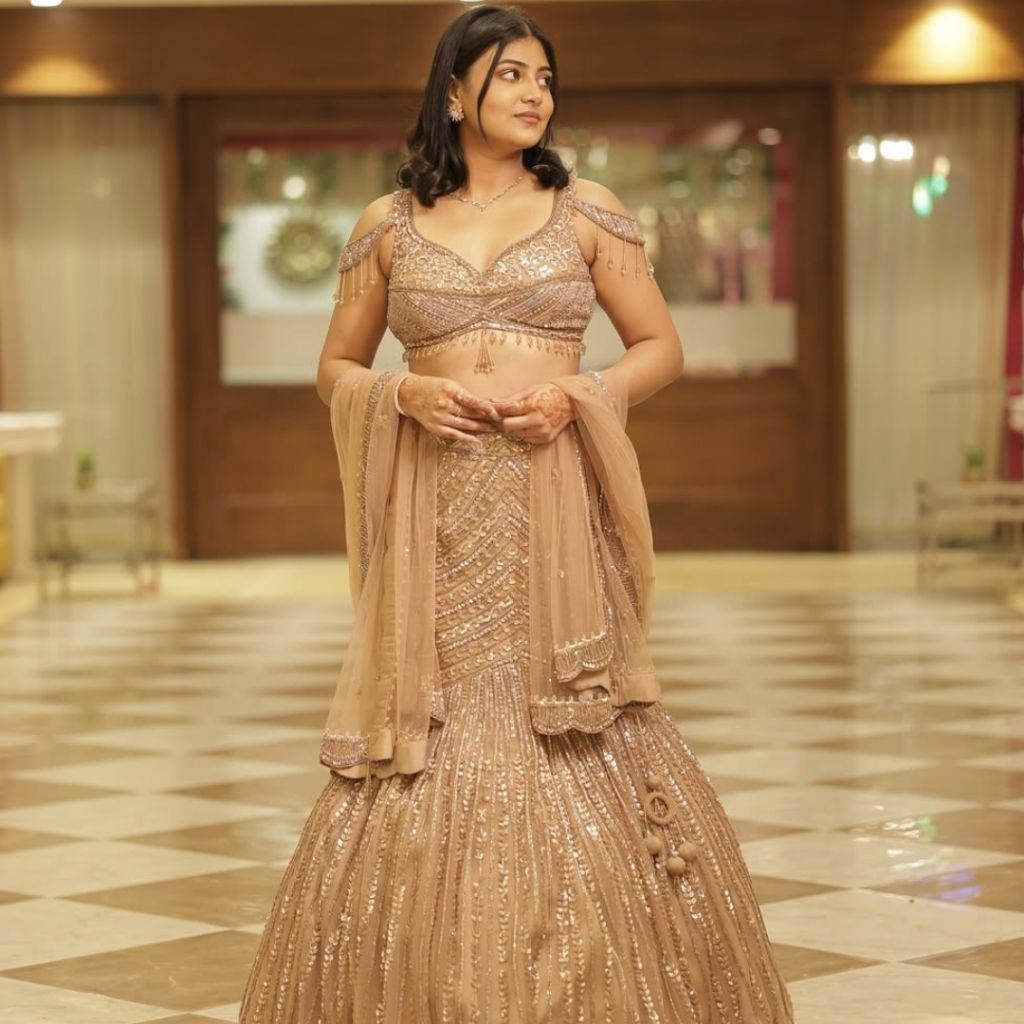 kritika from IN on Tango Live