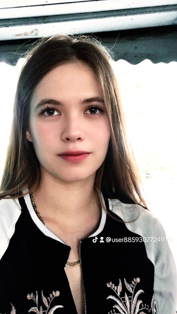 Кристина from UA on Tango Live