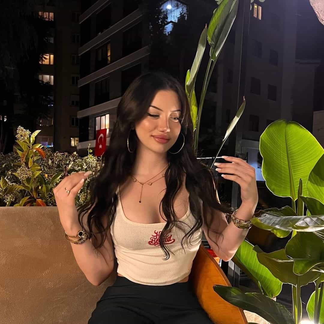 Siyahi🖤