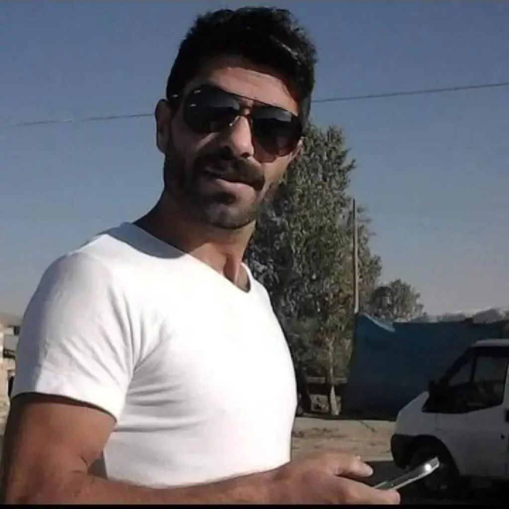 Tunc from TR on Tango Live