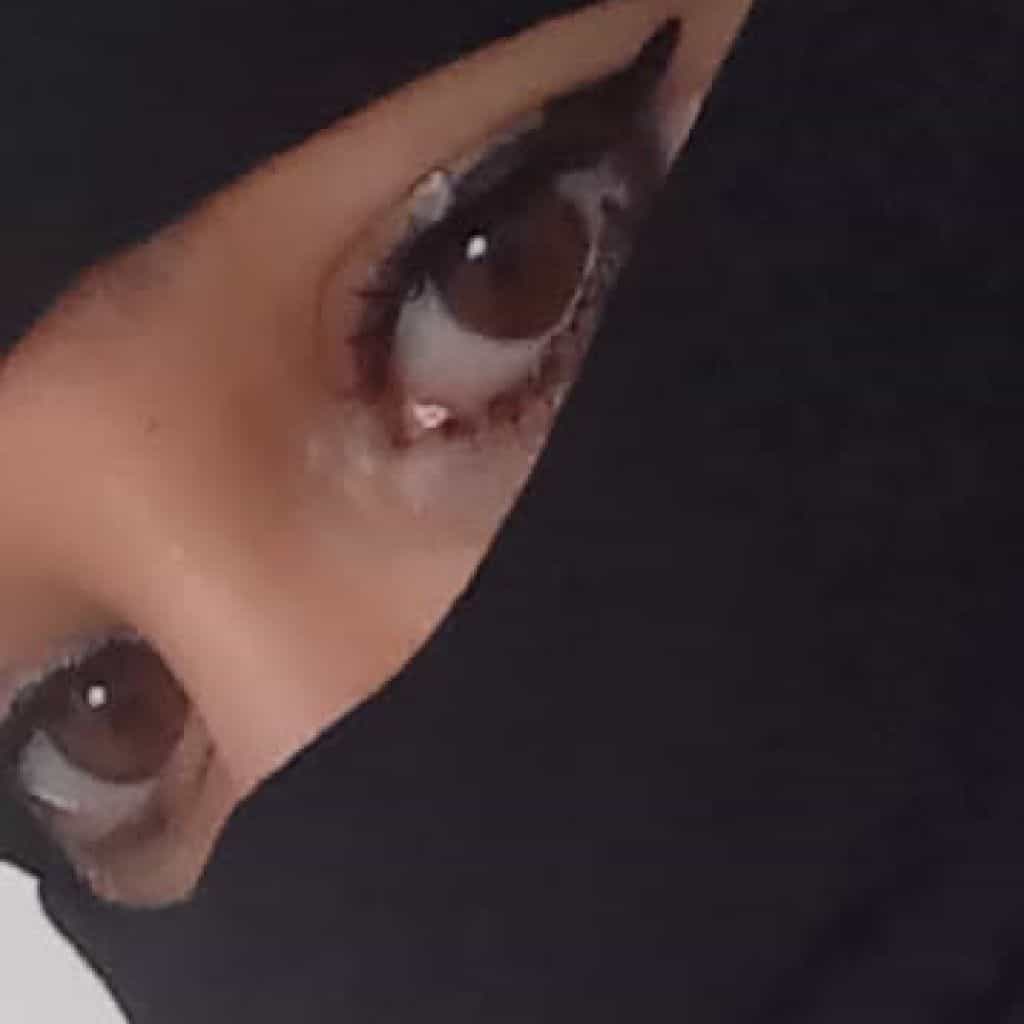 تفاحة 🍎🍎🍒