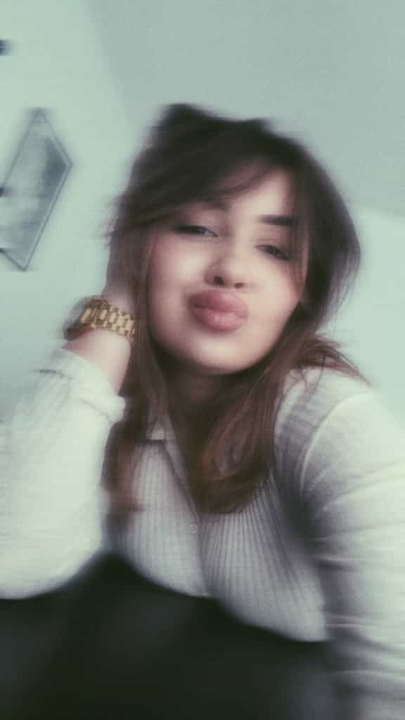MONII MO 💄