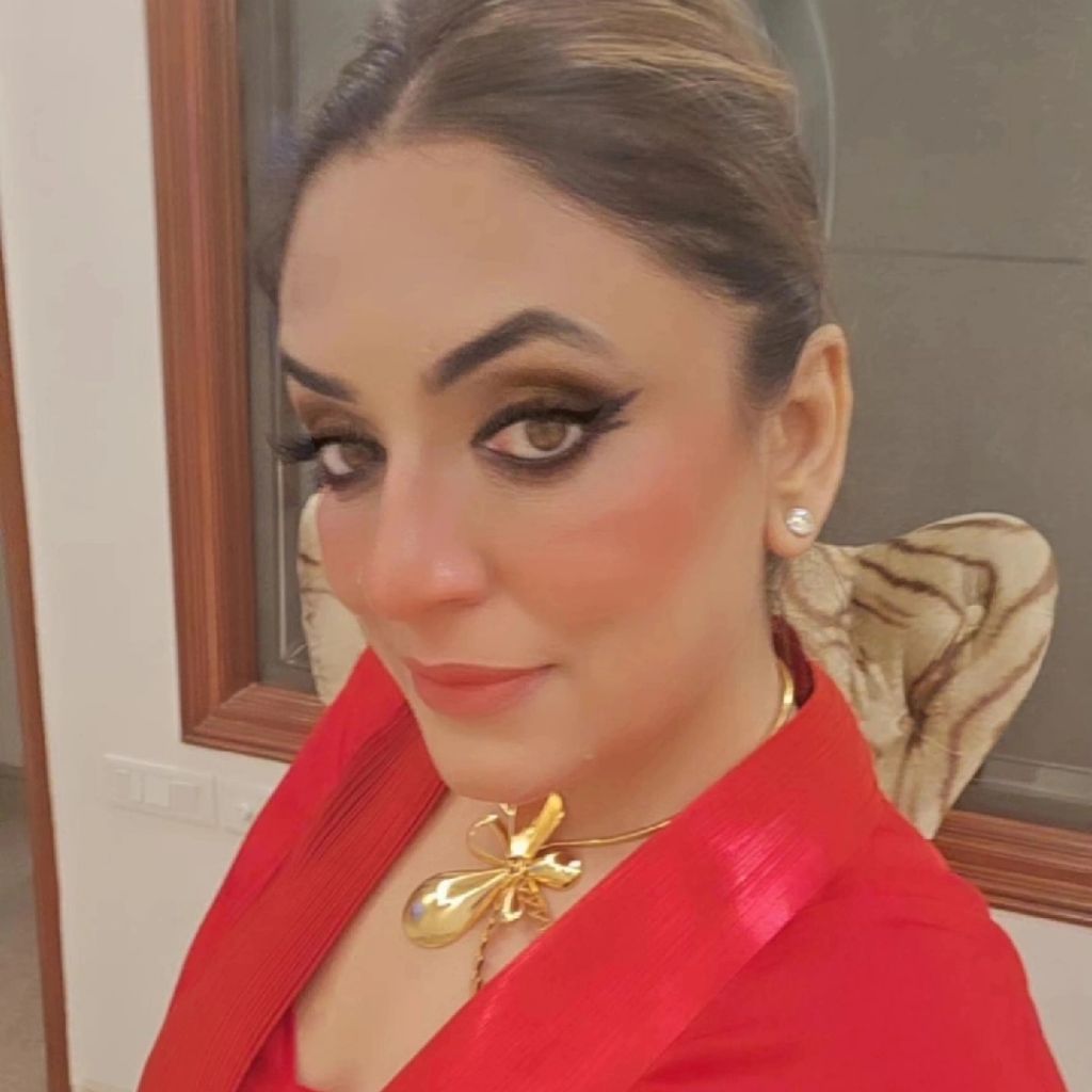 RAGINI from IN on Tango Live