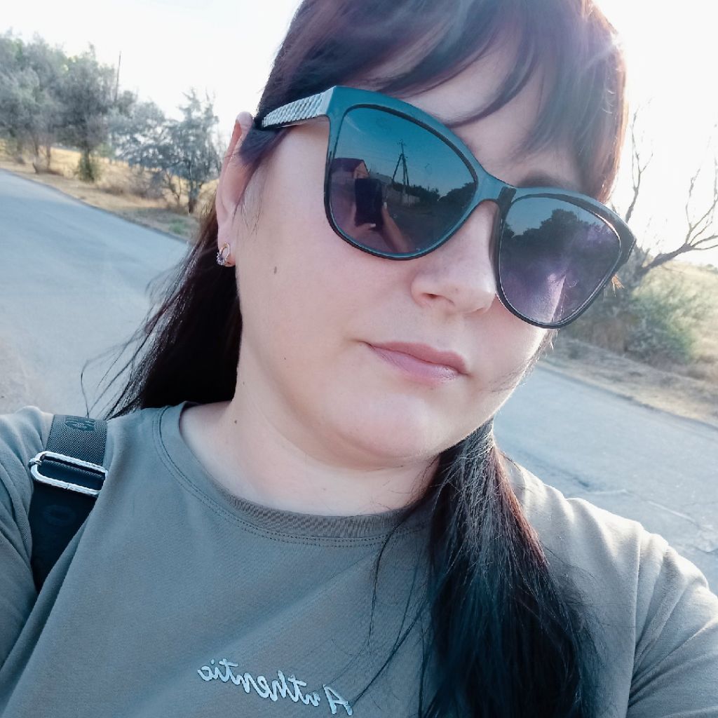 Sweet Kendy,🍒💋🎀 from UA on Tango Live