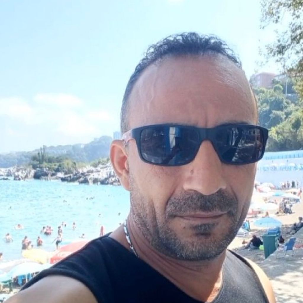 🖤🖤Mert🖤🖤 from TR on Tango Live