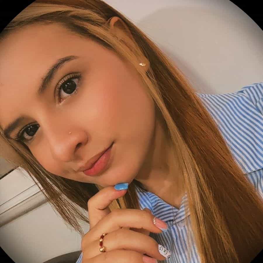 Antonia 🌸🍒