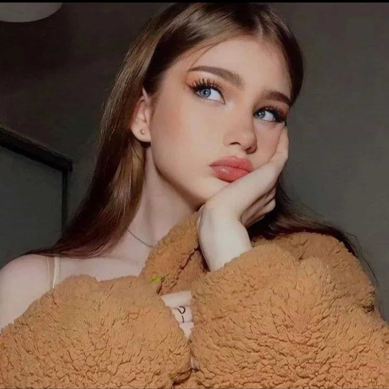 ✨ مۘــڒٰٱجــﮯــۃ ✦