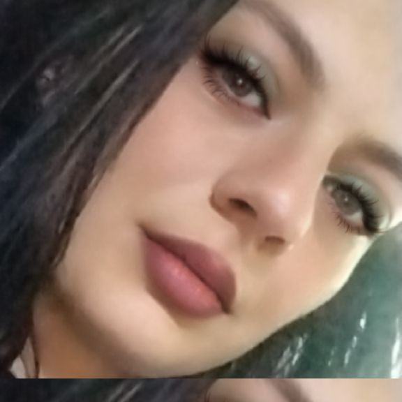 Anna from UA on Tango Live