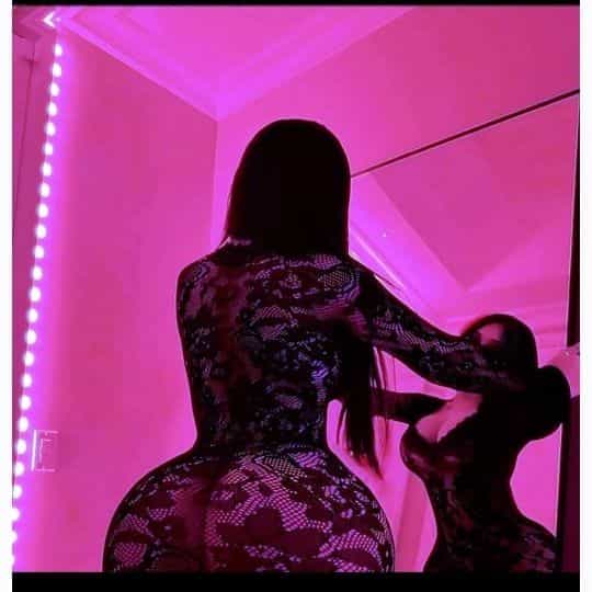 🙈👑صاروخة🐶لملكة👠🙈