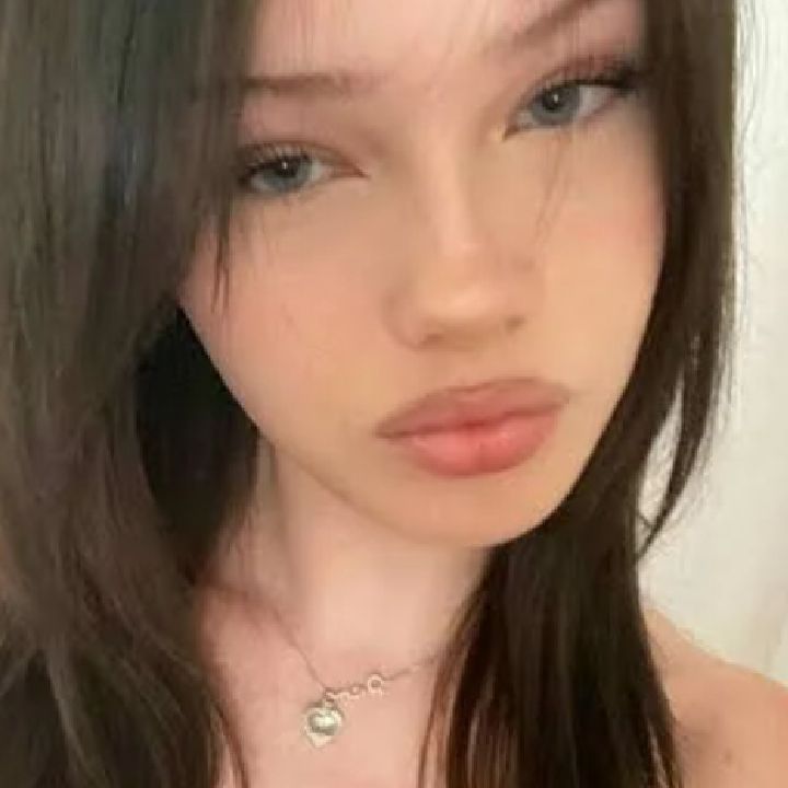 Zehra akr from TR on Tango Live