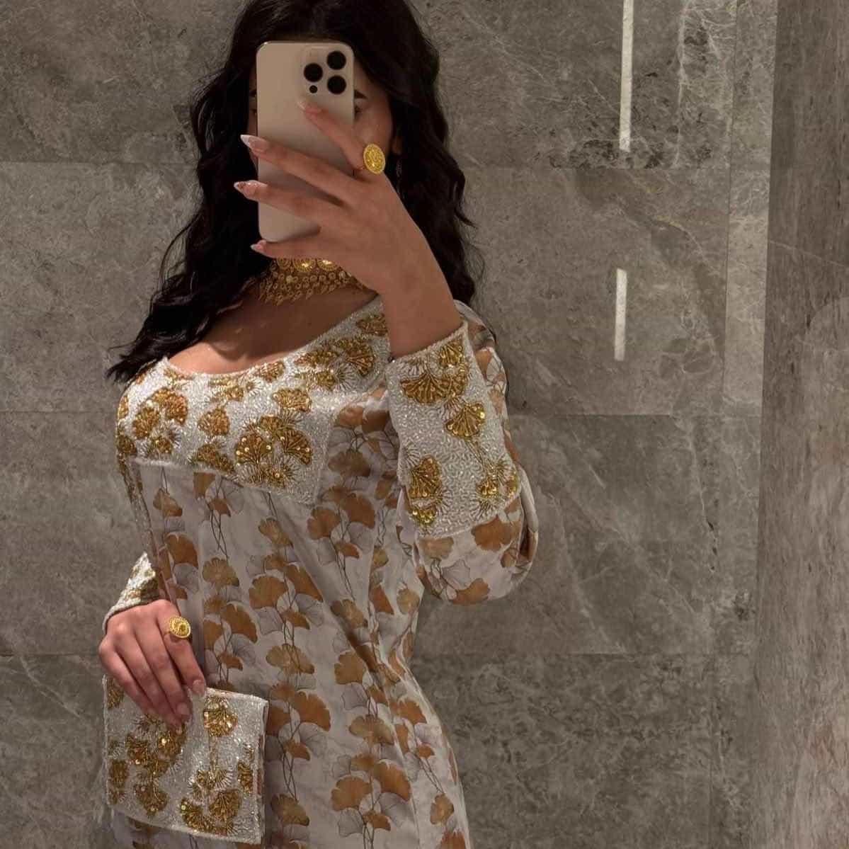 سوزي🤤