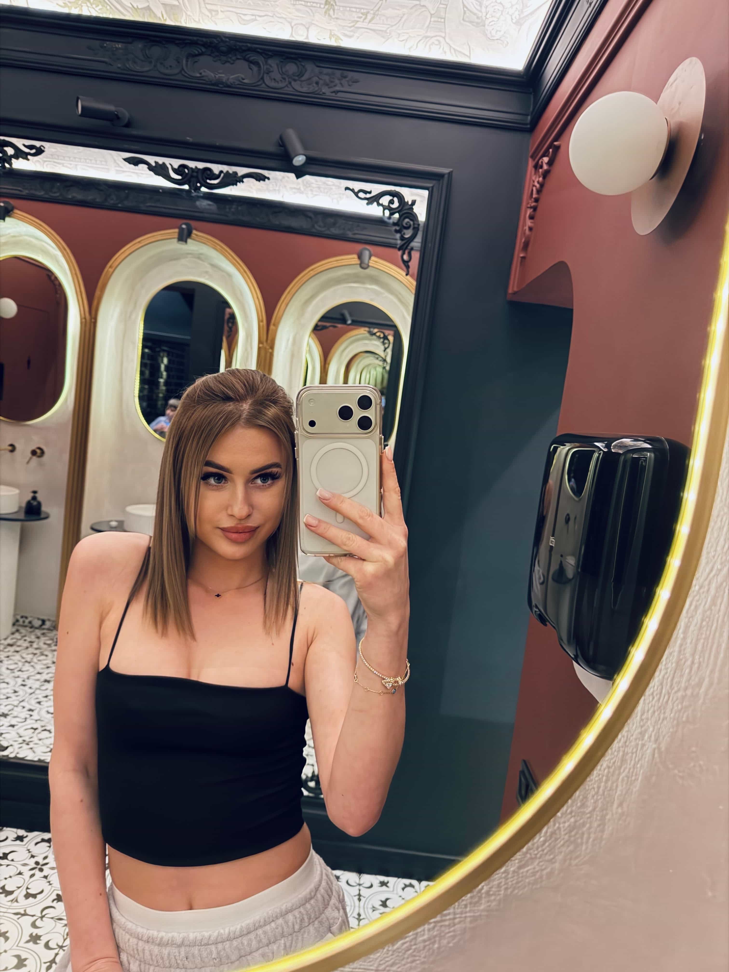 Anetta ☮️ˢᵃᵐ ᴬⁿᵍᵉˡˢ