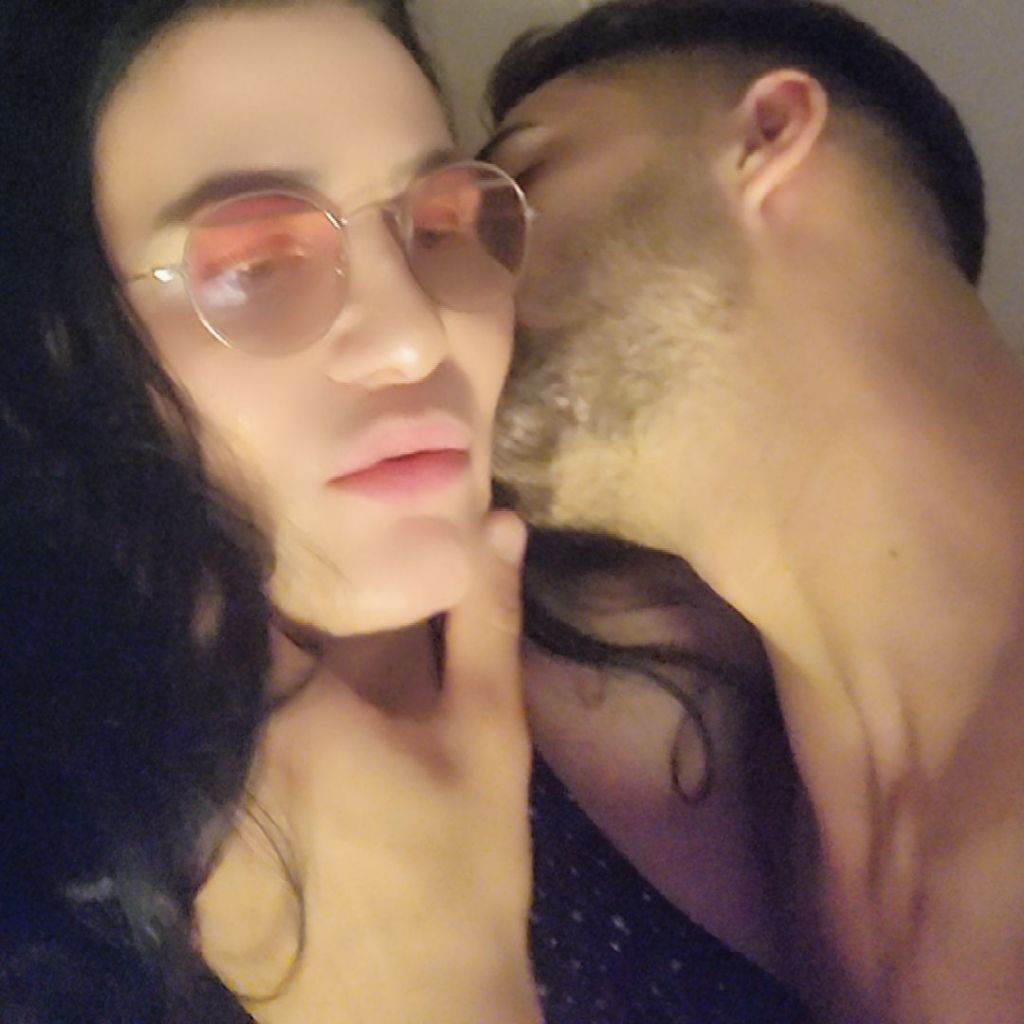 Oziiijust from TR on Tango Live
