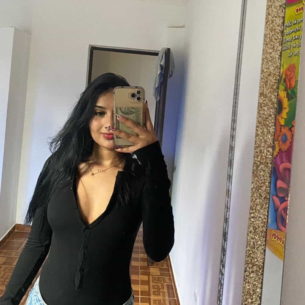 🌸 STEFANY 💗