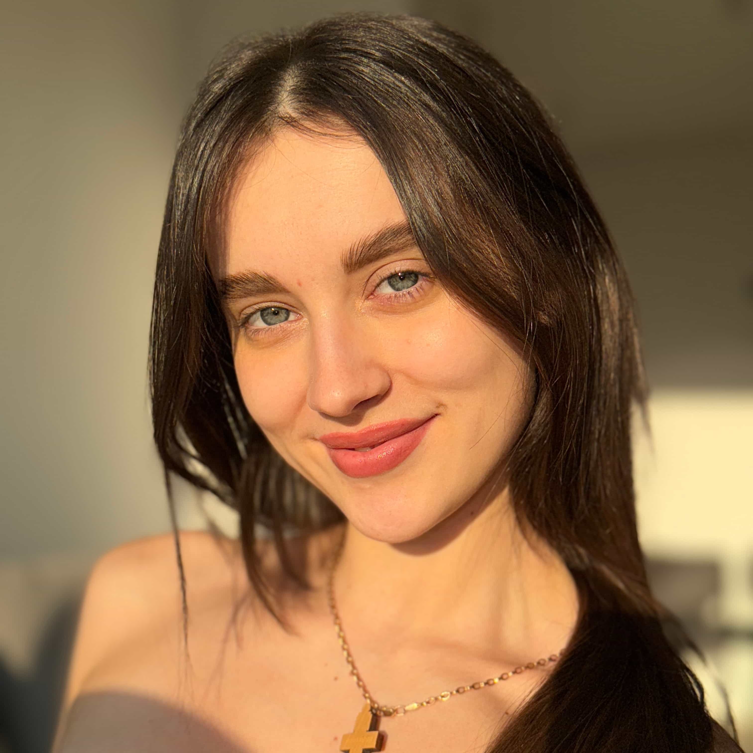 Julia July ⁶⁹