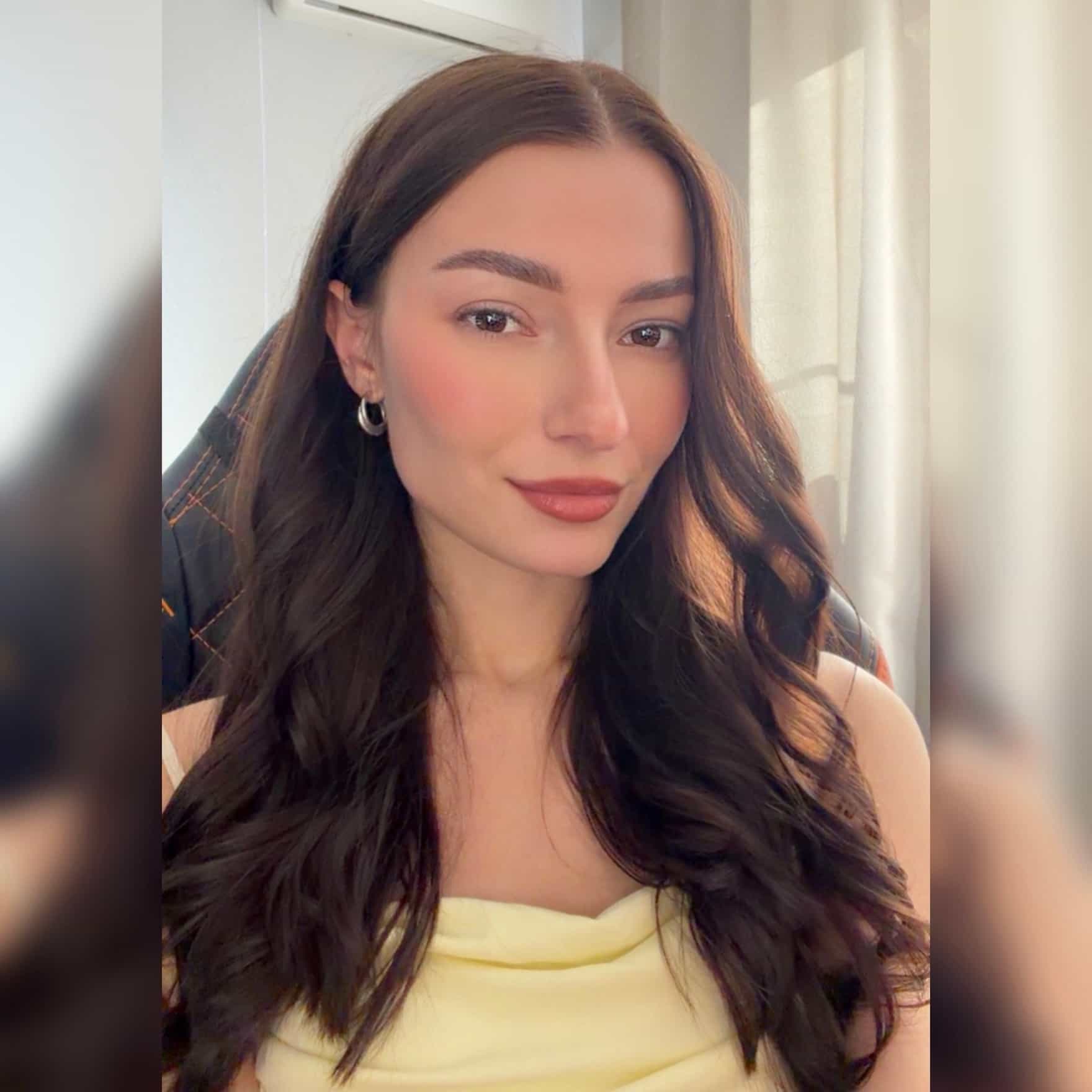 LIZ🦎