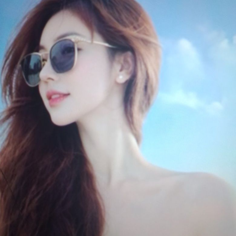Hoa from VN on Tango Live