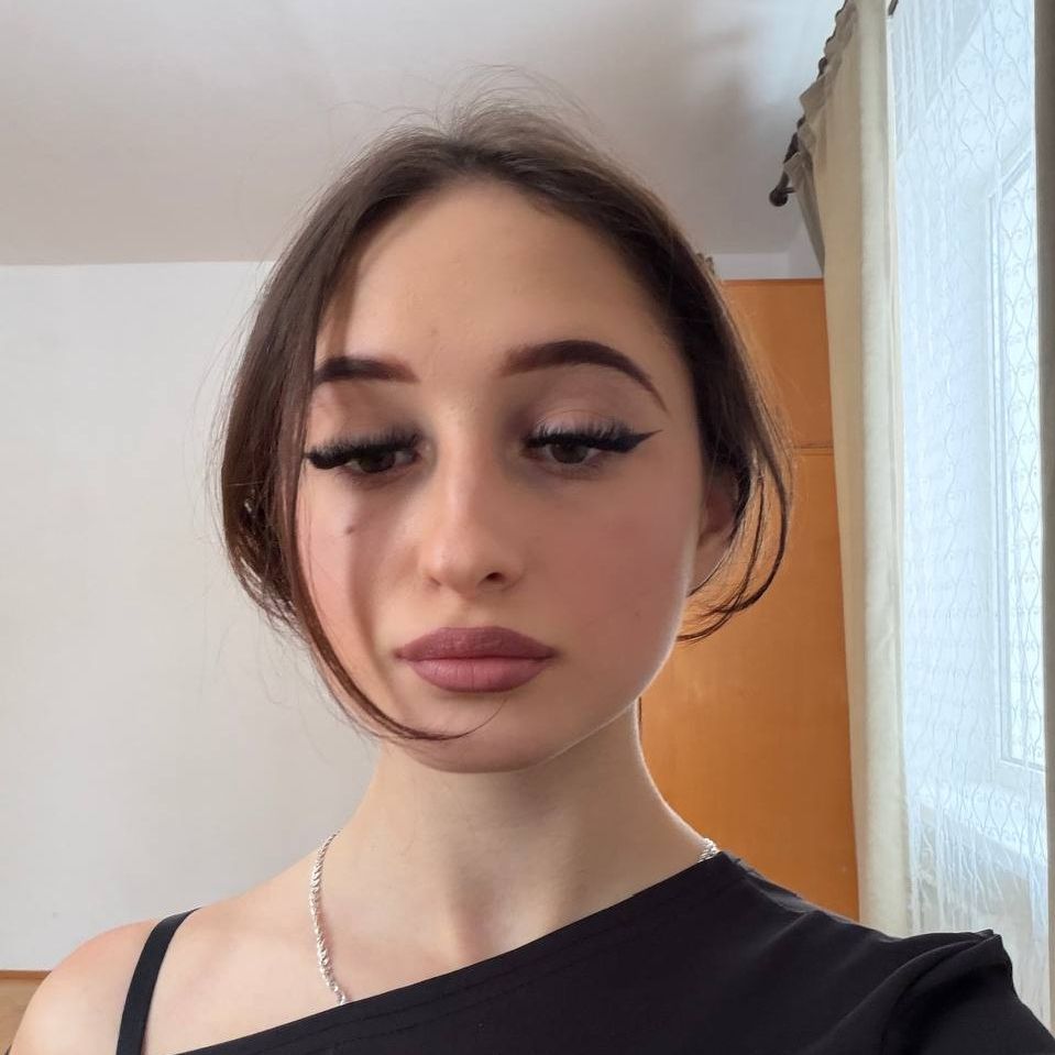 nadyshka vip👑 from UA on Tango Live