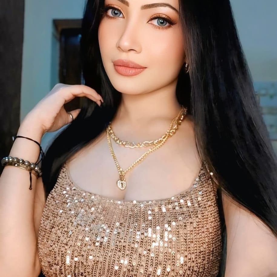 Honey Malik from PK on Tango Live