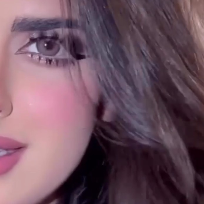 سـ🦋 from SA on Tango Live