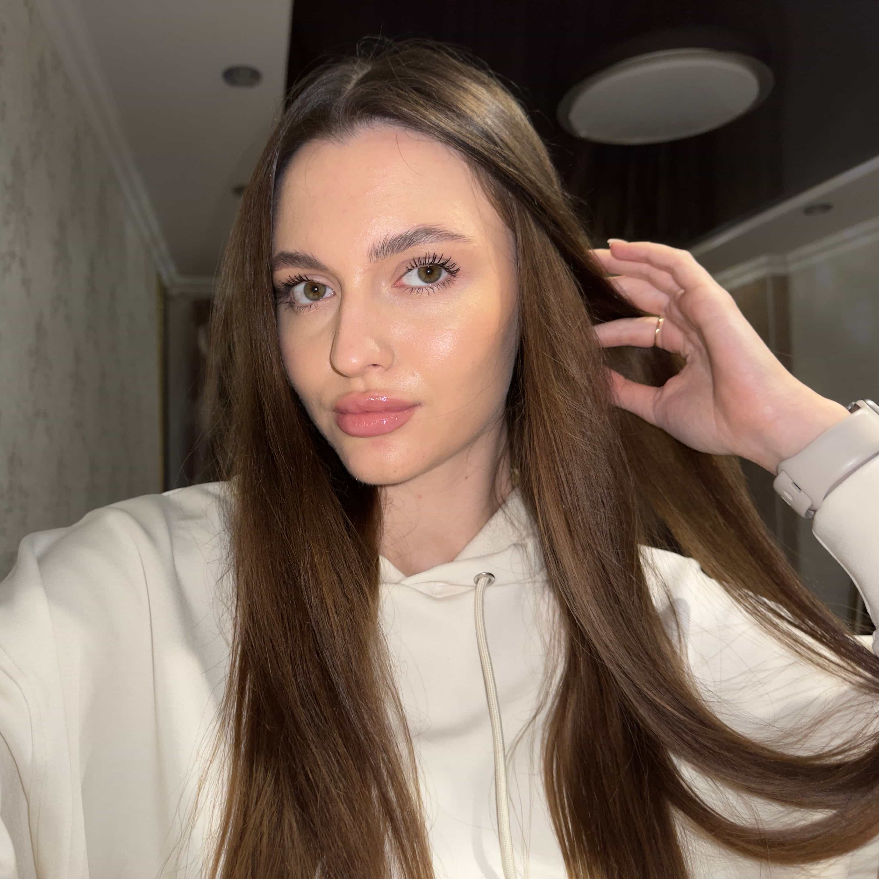 ELLA Loveᵍᵃᶫᵃˣʸ