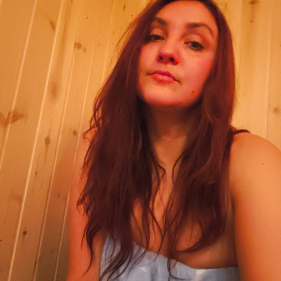 Moodmate from RU on Tango Live