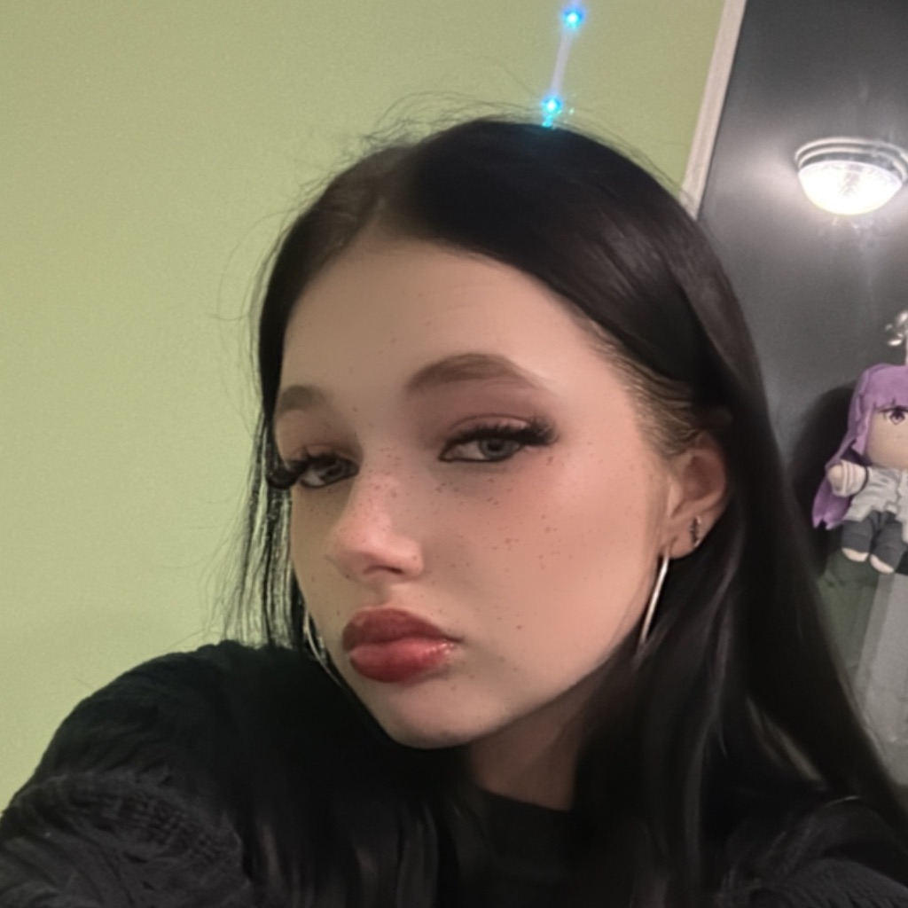 Aleksa from UA on Tango Live