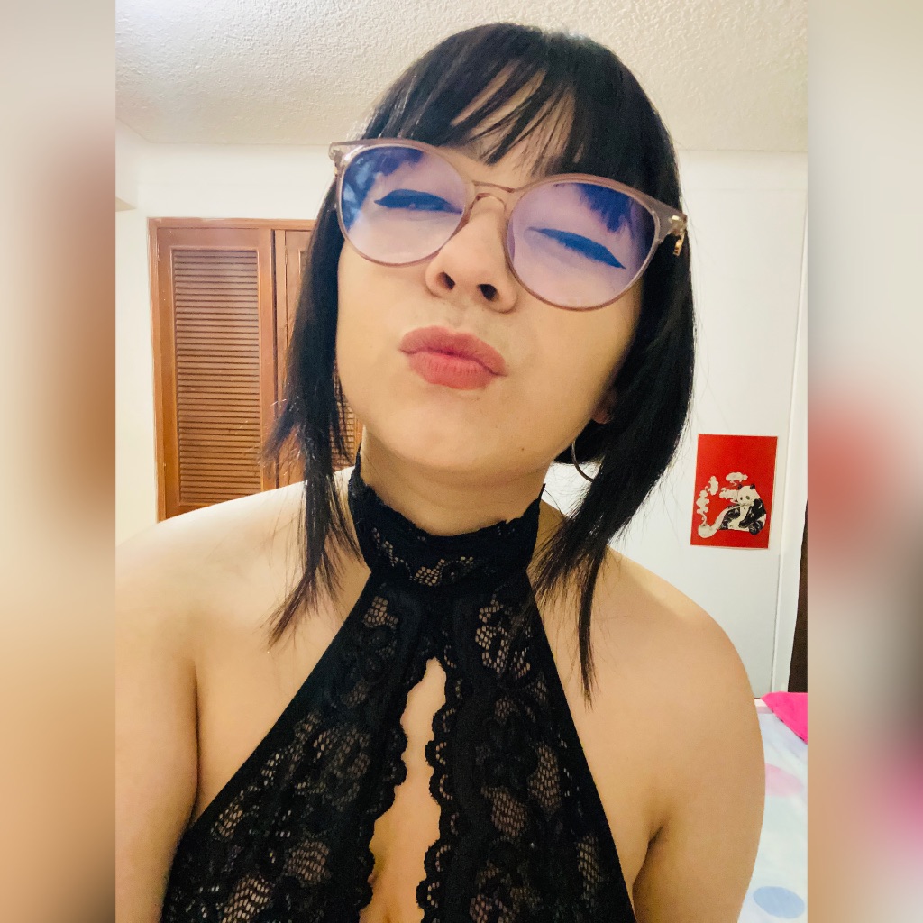 Sweetie 🧸 from CO on Tango Live