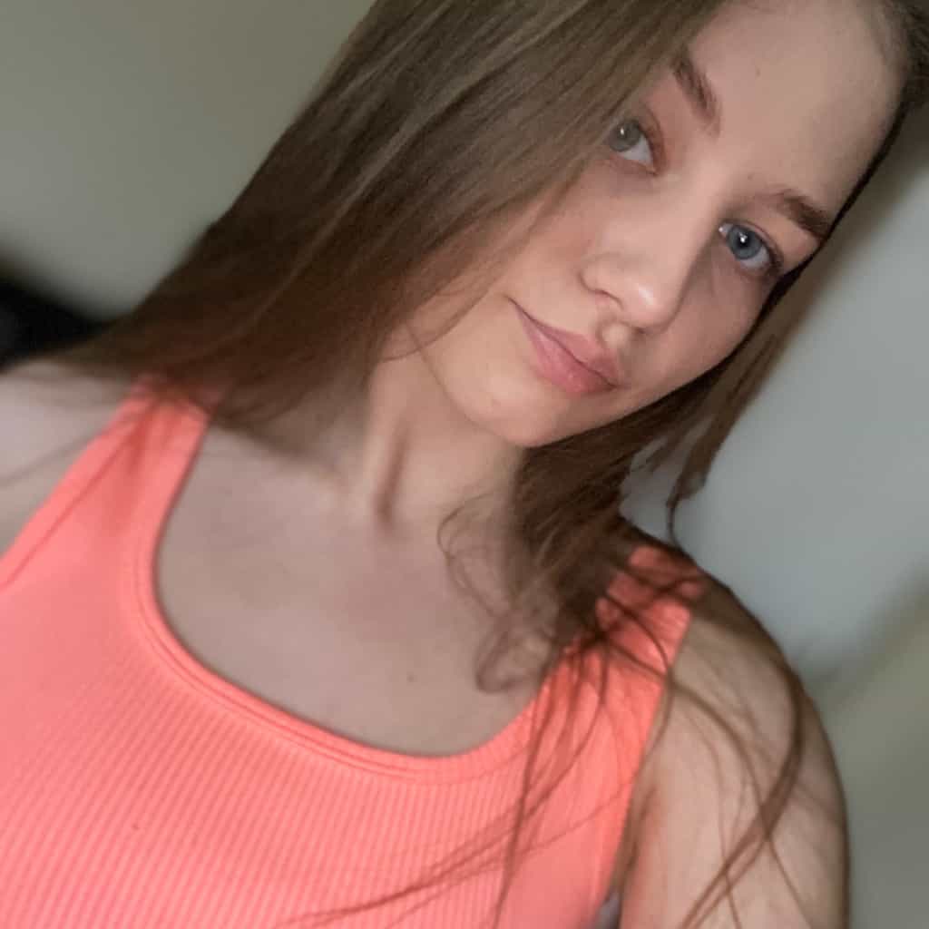 Valeria Loveᵍᵃᶫᵃˣʸ