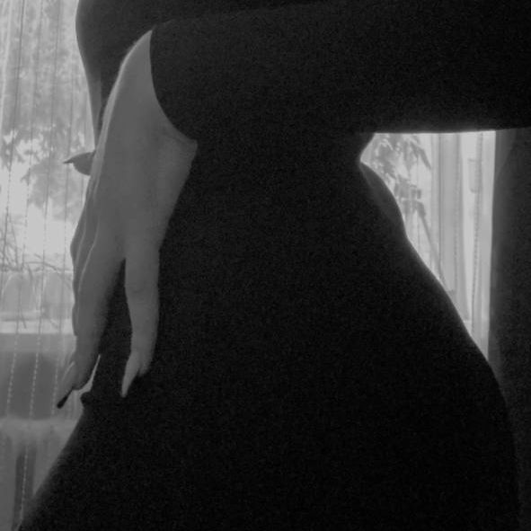Armenian doll 🖤 from UA on Tango Live